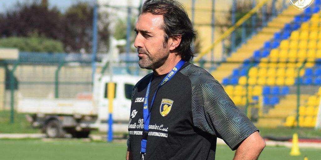 Giugliano, mister Bertotto: «Domani è un derby, sappiamo quanto sia importante...»