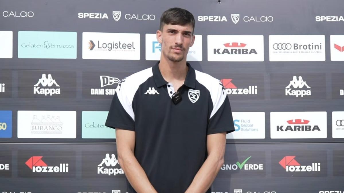 Spedalieri si presenta allo Spezia: «Un club che non si può rifiutare»