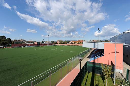 Folgore Caratese, paradosso burocratico: comune chiuso per ferie e rischio esordio lontano