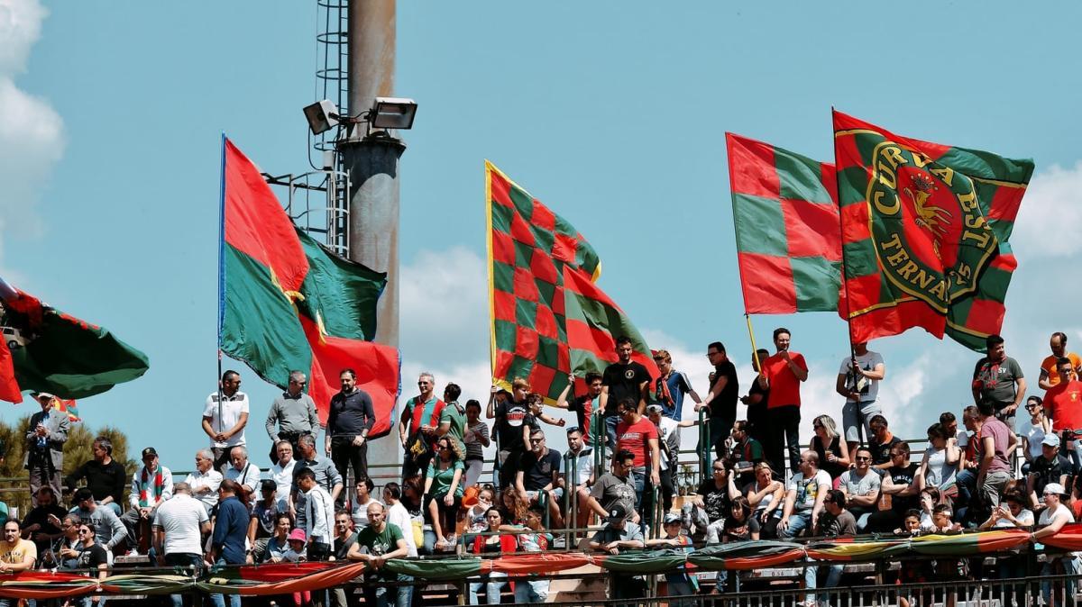 Verso Ternana - Seravezza Pozzi: i tre punti in palio possono valere doppio