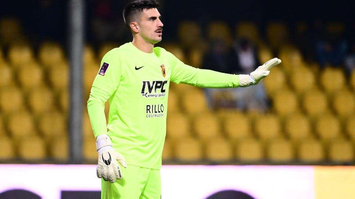 Benevento, Vannucchi blindato: il portiere resta giallorosso anche in Serie B