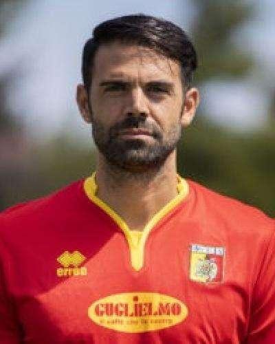 UFFICIALE: Catanzaro, ha rescisso il difensore Figliomeni