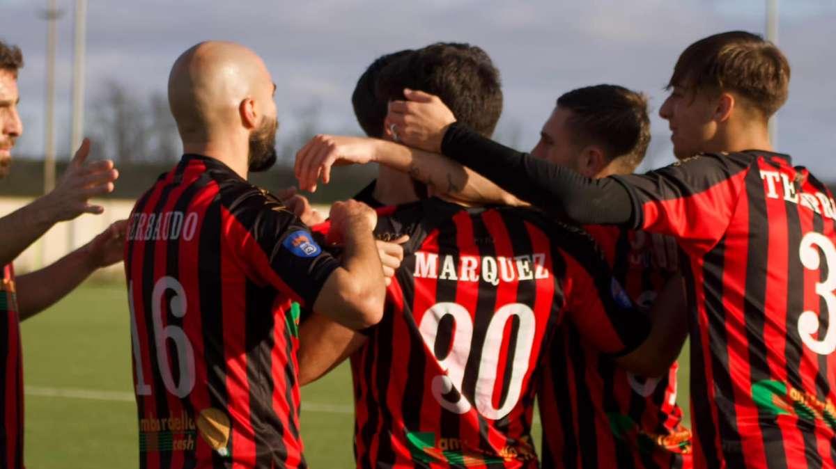 La Nocerina stende il Nardò e resta al comando del girone H