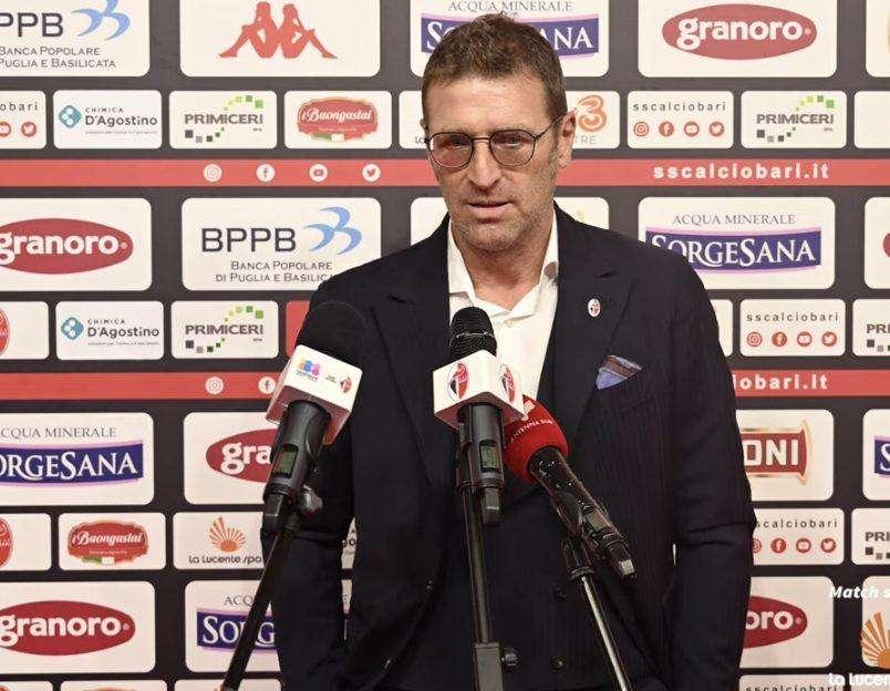 Bari, mister Carrera: «Perdevamo 2-0, bicchiere mezzo pieno dopo il pari»