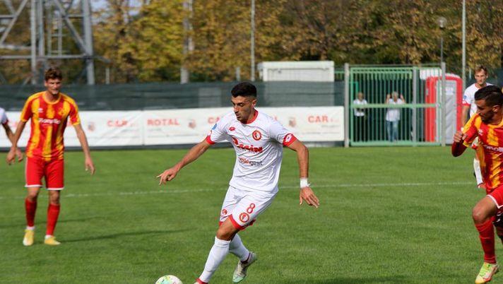 Corsa a tre per Matteo Alluci: Prato, Chievo e Reggina sul centrocampista