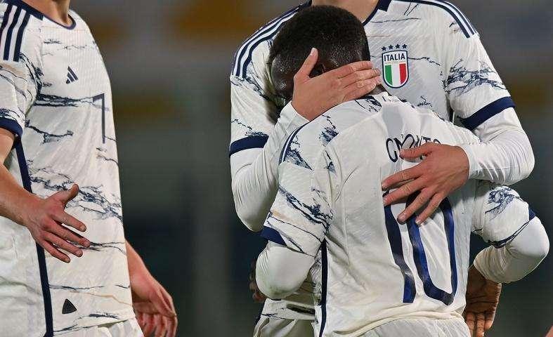 Gnonto all'ultimo respiro: l'Italia U21 pareggia 2-2 in Irlanda 