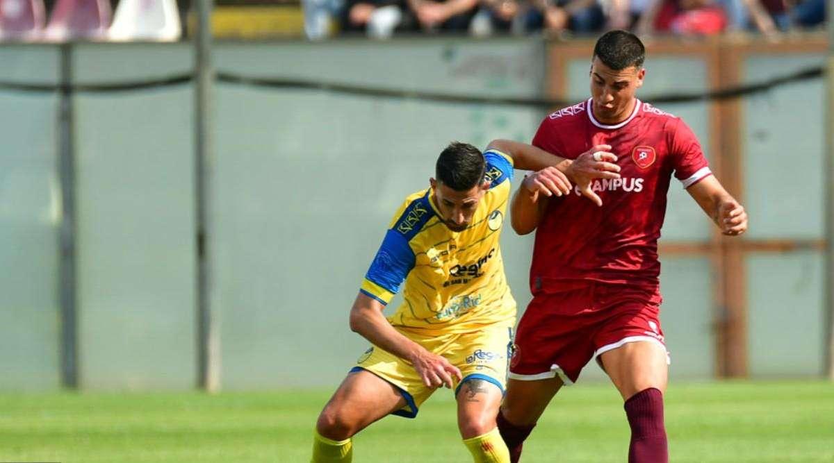 Muro argentino per il Siracusa: accordo a un passo per Thiago Capomaggio