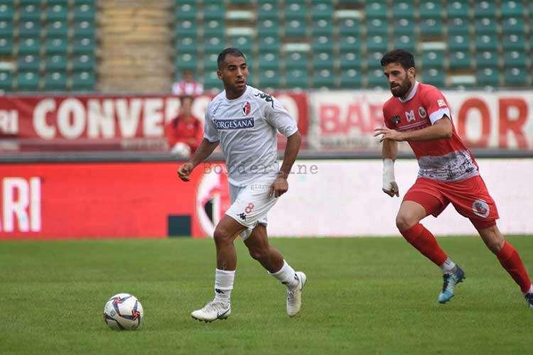 Bari: Hamlili “Abbiamo voglia di tornare in campo”
