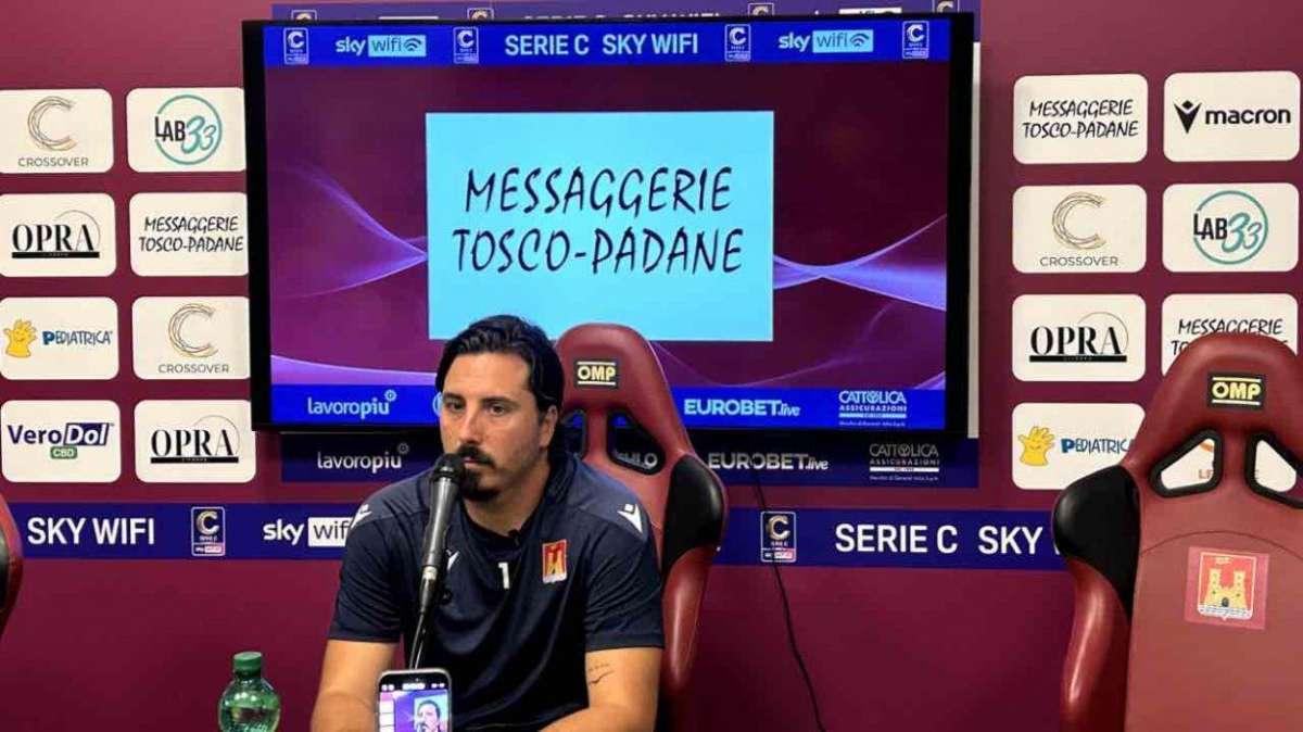 L’esordio vincente del Savoia, Formisano frena gli entusiasmi: «È calcio d’agosto, piedi per terra»