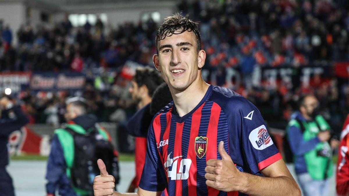 Cosenza, ennesima uscita sul mercato: Massimo Zilli va in Serie B