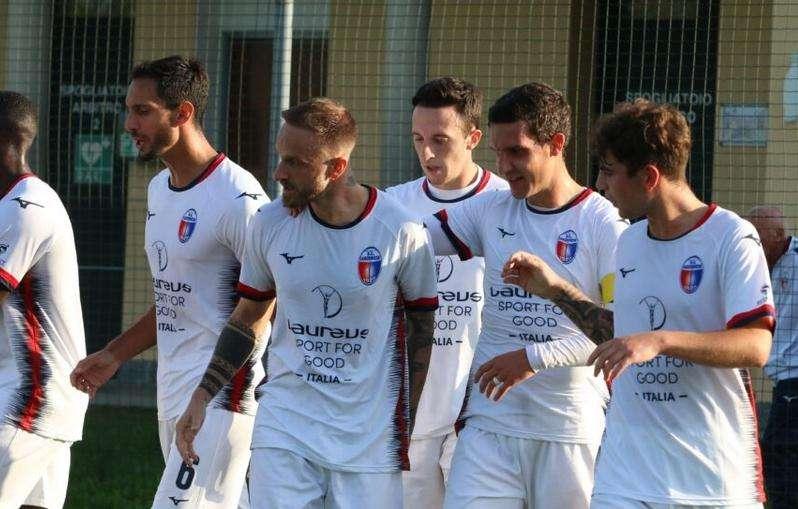 La Caronnese tiene il passo: sconfitto il Base 96