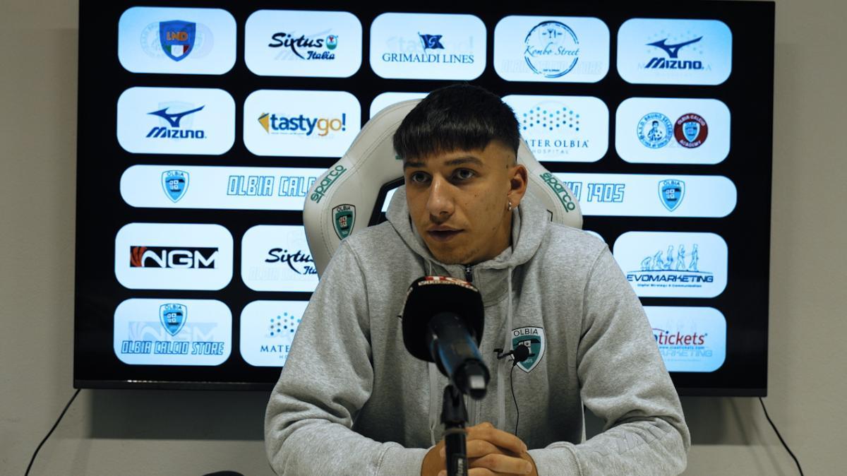 Gelbison e Siracusa in pressing su Pasquale Costanzo