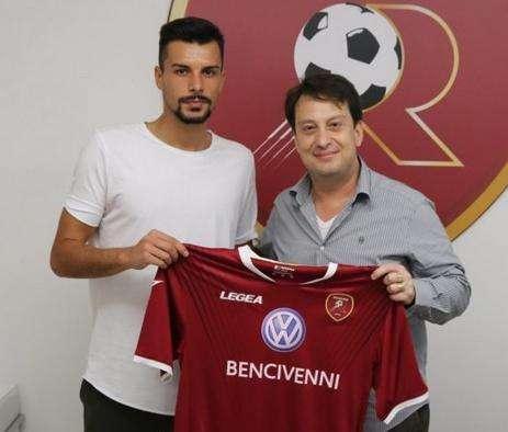 Reggina, ufficiale: Emanuele Geria firma fino al 2020