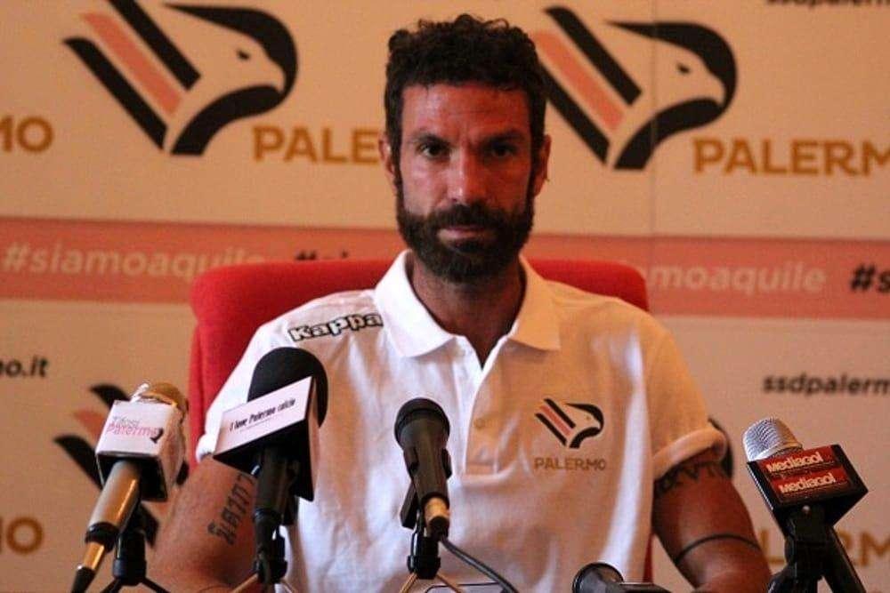 Palermo, report di Ricciardo: ecco quanto tempo sarà fuori