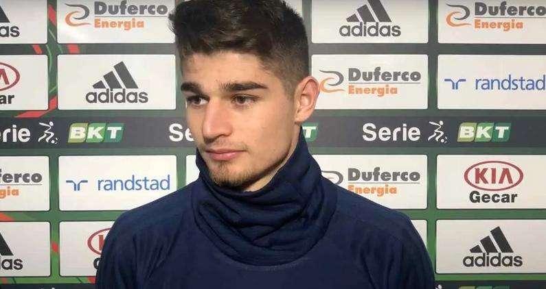 Bari, Koutsoupias: «Siamo sulla strada giusta. Ogni punto è importante in Serie B»