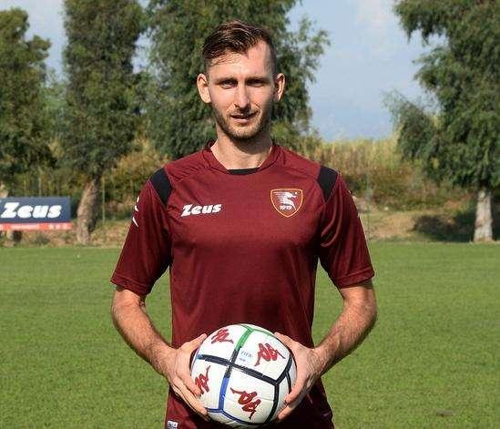 UFFICIALE: C'è un nuovo difensore in casa Salernitana