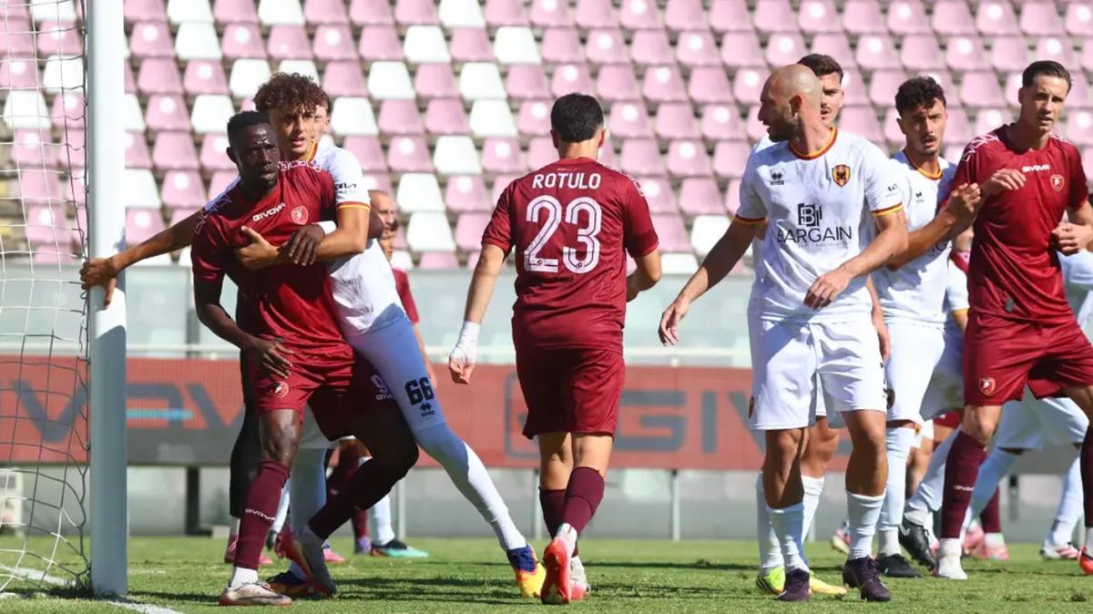 La Reggina non si ferma più: piegata anche l'Igea Virtus