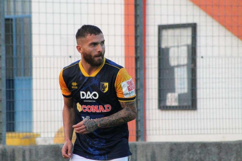 Andrea Cittadino verso l'addio al Latina: il centrocampista nella lista cedibili