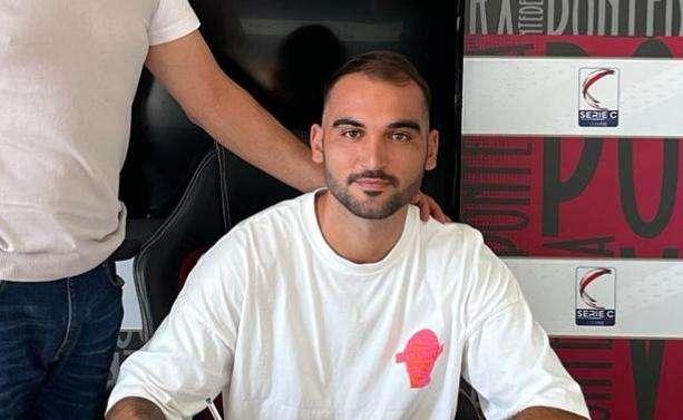 Il Pontedera si assicura le prestazioni dell'ex Cagliari Ladinetti