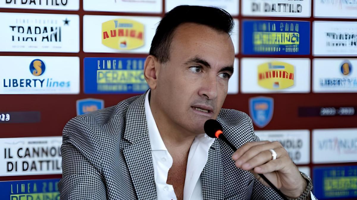 Il Cesena smentisce Antonini: nessuna trattativa di cessione