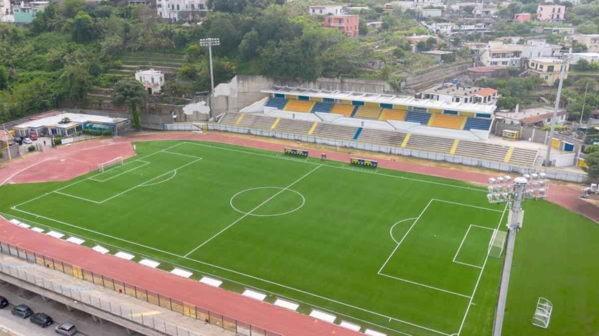 Futuro del Mazzella, l'Ischia Calcio risponde a Ferrandino, serve una soluzione in tempi brevi