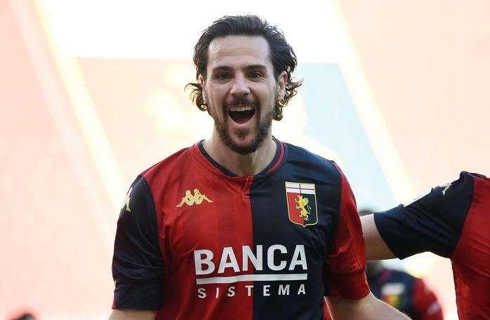 Destro segna, Perin salva ed il Genoa batte il Cagliari