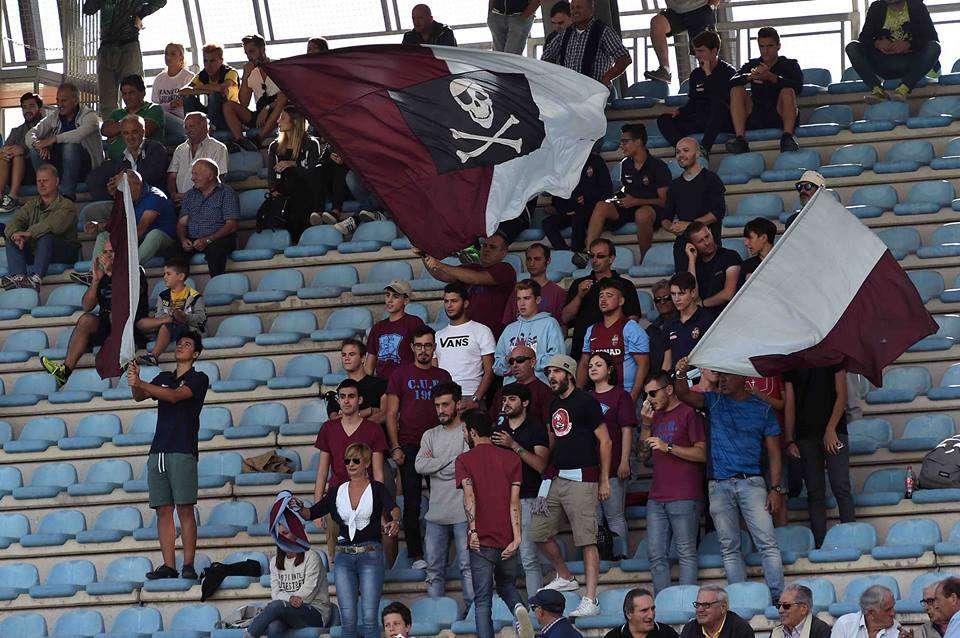 Rieti, i calciatori: "Siamo dei professionisti, a differenza di qualcun altro..."