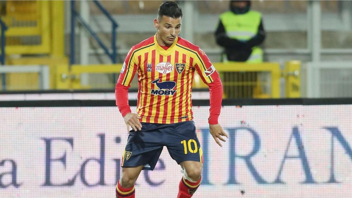 Grosseto, suggestione per l'attacco: in prova l'esperto fantasista Filippo Falco