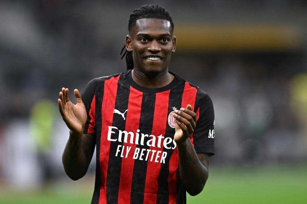 Milan, l'interrogativo: troppo veloce il recupero di Leao?