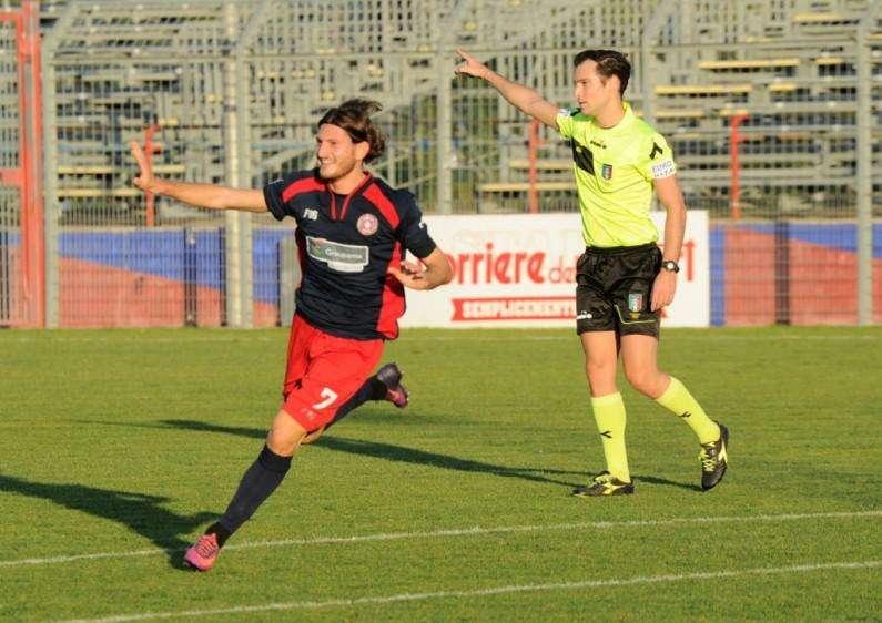 La Casertana vicinissima all'accordo con un ex Turris e Rimini