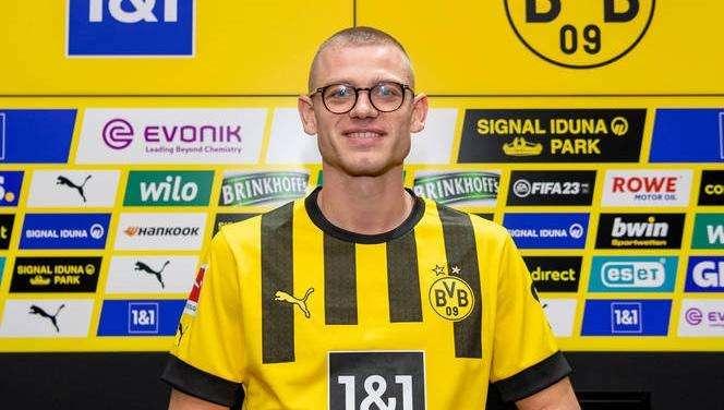 Borussia Dortmund, il ko di Meunier fa arrivare Ryerson