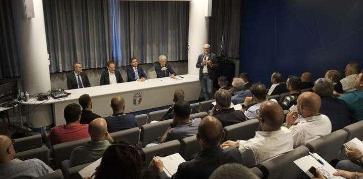 Inaugurato il corso per ‘Dirigente addetto agli arbitri’: prima settimana a Coverciano, poi al Centro VAR di Lissone 