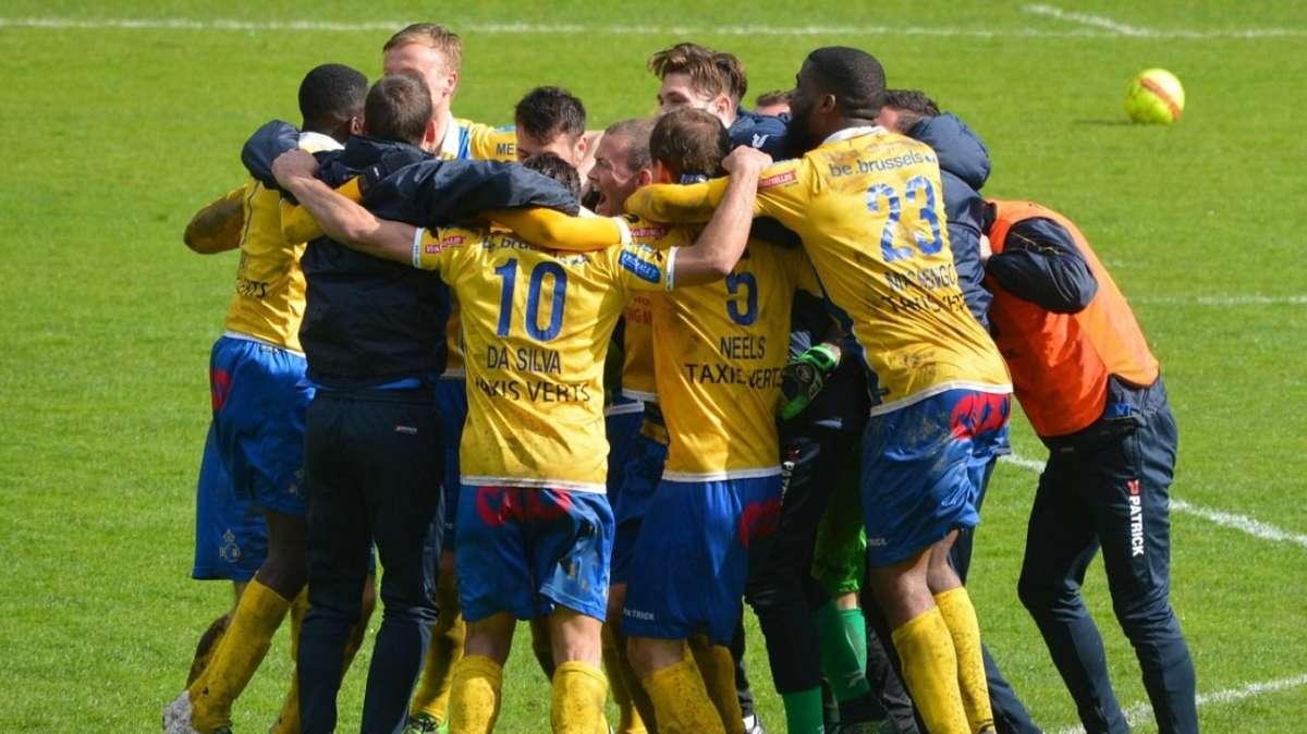 Serie D Girone G 6° turno, risultati e classifica. Cade l'Avellino sotto i colpi dell'Atletico. Ko Torres e Lupa Roma. Ok Aprilia