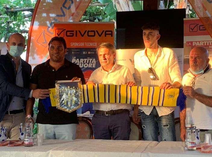 Il Gragnano si è presentato. Vigorito: «Progetto improntato sui giovani»