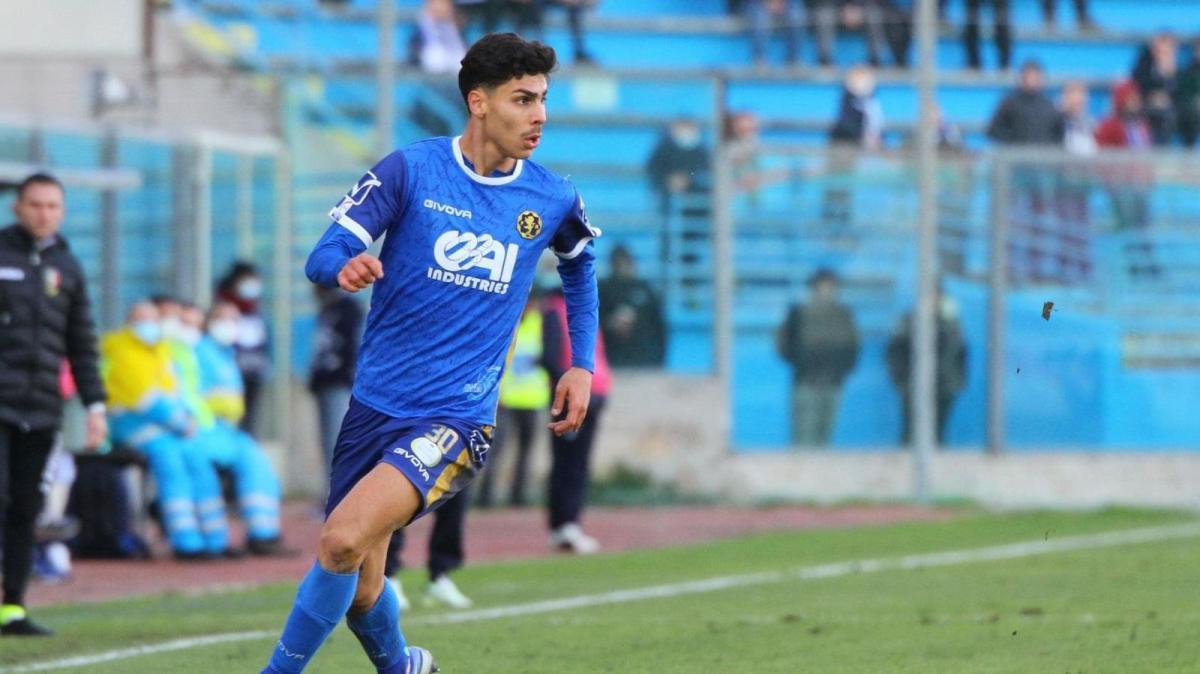 Taranto scatenato sul mercato: a centrocampo torna Angelo Bonavolontà