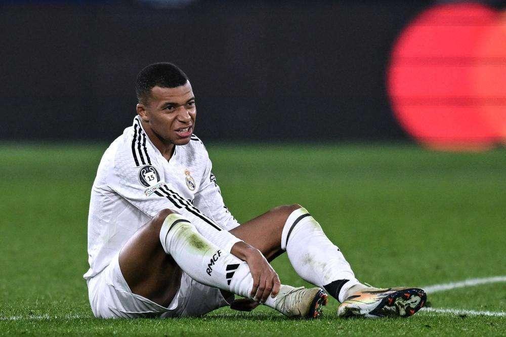 Mbappe chi? il PSG si gode il suo nuovo bomber Dembélé...