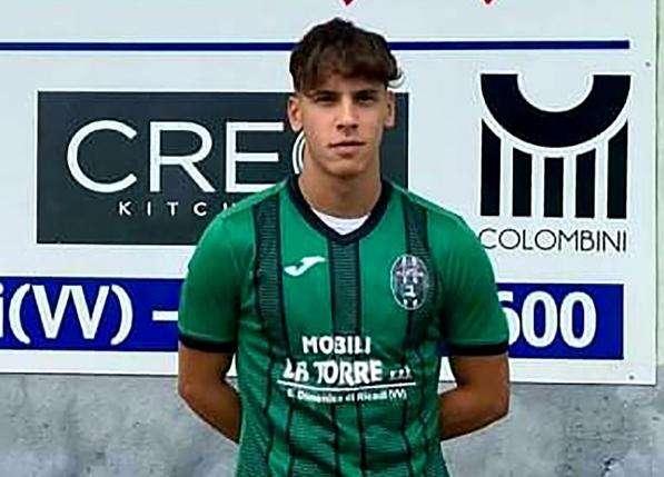 UFFICIALE: Capo Vaticano, arriva un attaccante classe 2001