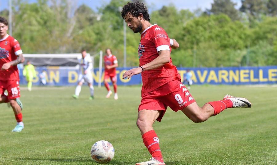 Tegola per il Prato: lesione di secondo grado per l'attaccante Edoardo Marzierli