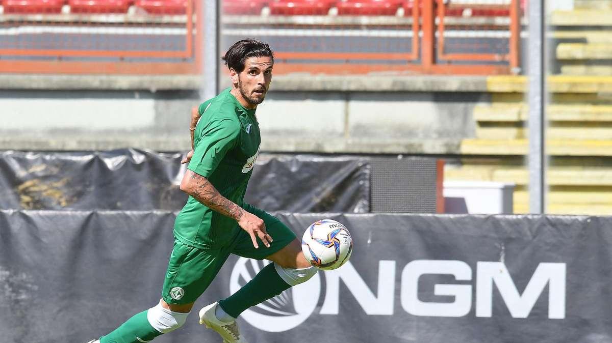 Avellino, Alfageme si sfoga sui social: "Giudicate il calciatore non l'uomo"
