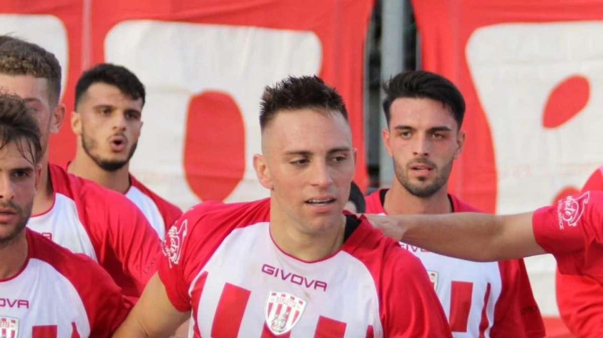 Sirene di mercato per Fabio Laringe: due club di C piombano sul gioiello del Barletta