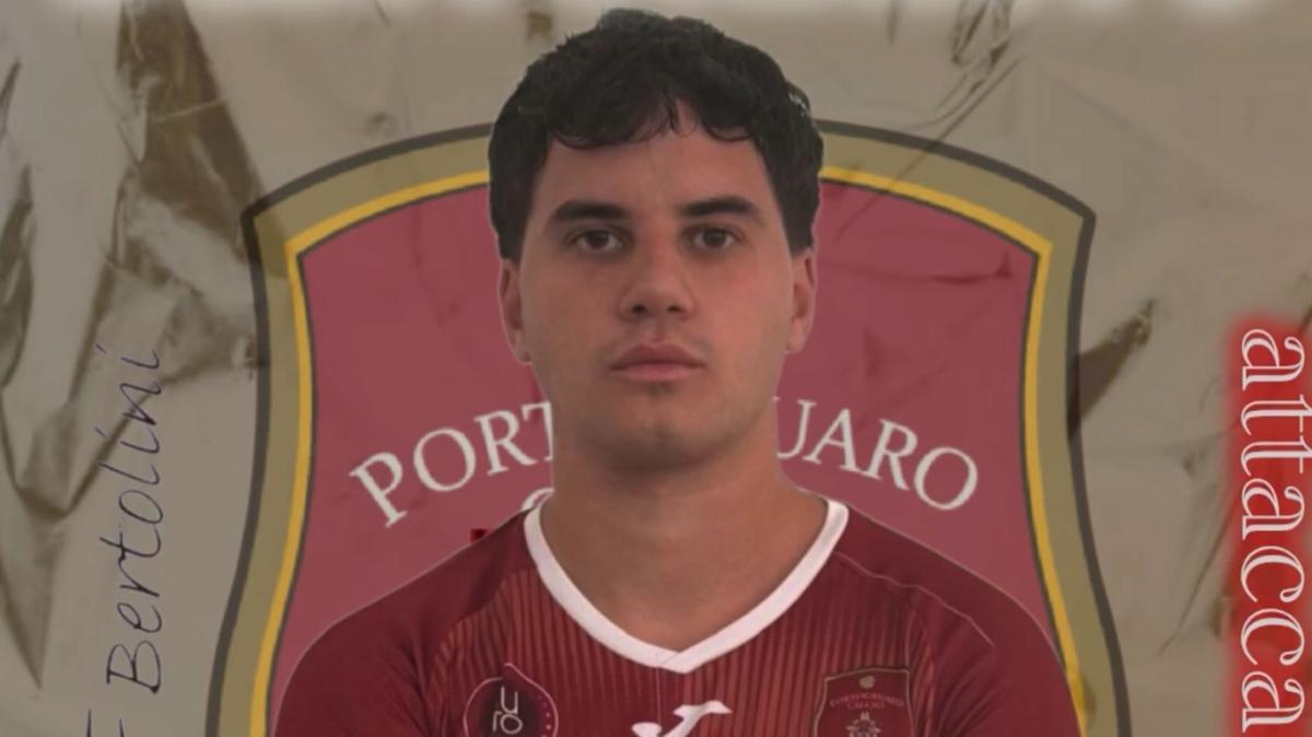 Il Portogruaro riabbraccia Hyka Enkel: l'attaccante torna a vestire il granata