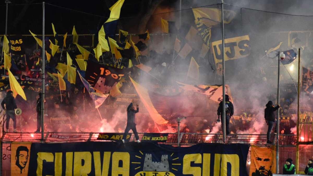 Juve Stabia, giallo sull'evento privato al Menti: la verità dei nuovi gestori