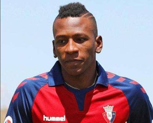 Villareal, contratto di durata inusuale per il classe 1998 Estupiñán