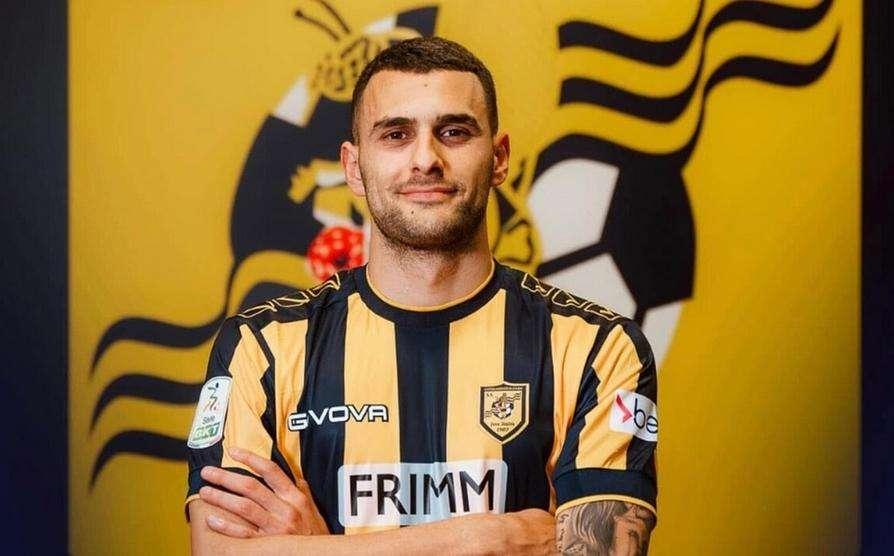 Juve Stabia, ai saluti anche Sgarbi: l'attaccante torna al Napoli