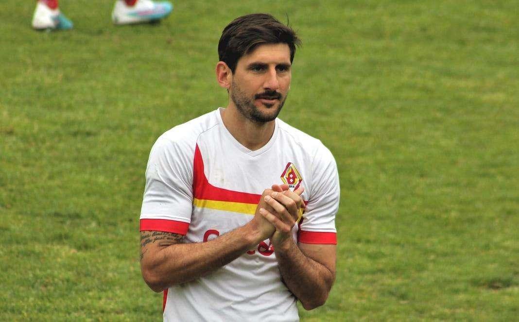 UFFICIALE: Bra, rinnovo e fascia di capitano per Tos