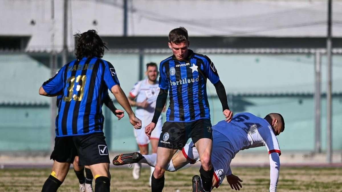 Il Bisceglie vuol spezzare il digiuno di successi nel derby col Casarano
