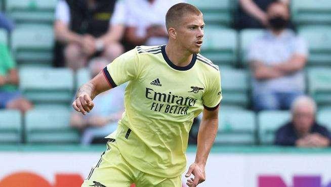 Arsenal, ceduto il ventunenne Harry Clarke all'Ipswich Town