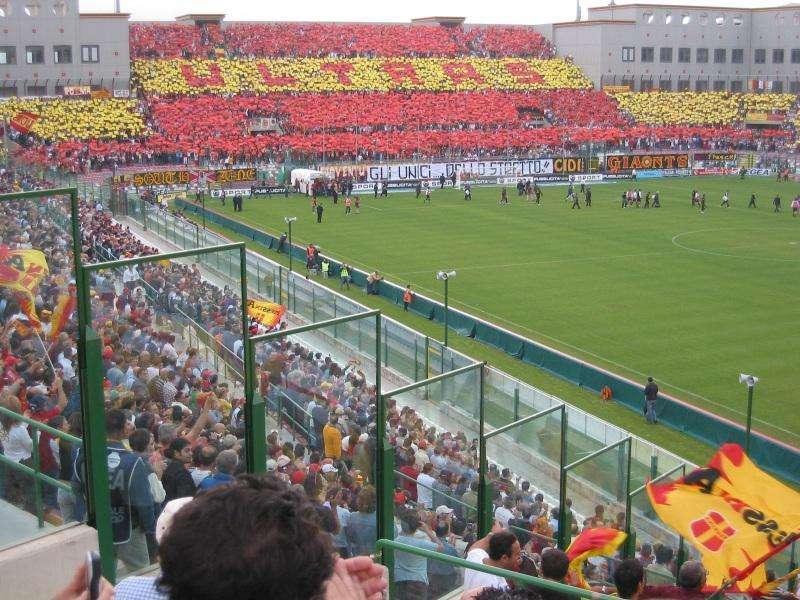 Messina, chiara presa di posizione dei tifosi: "La nostra squadra è l'Acr Messina"