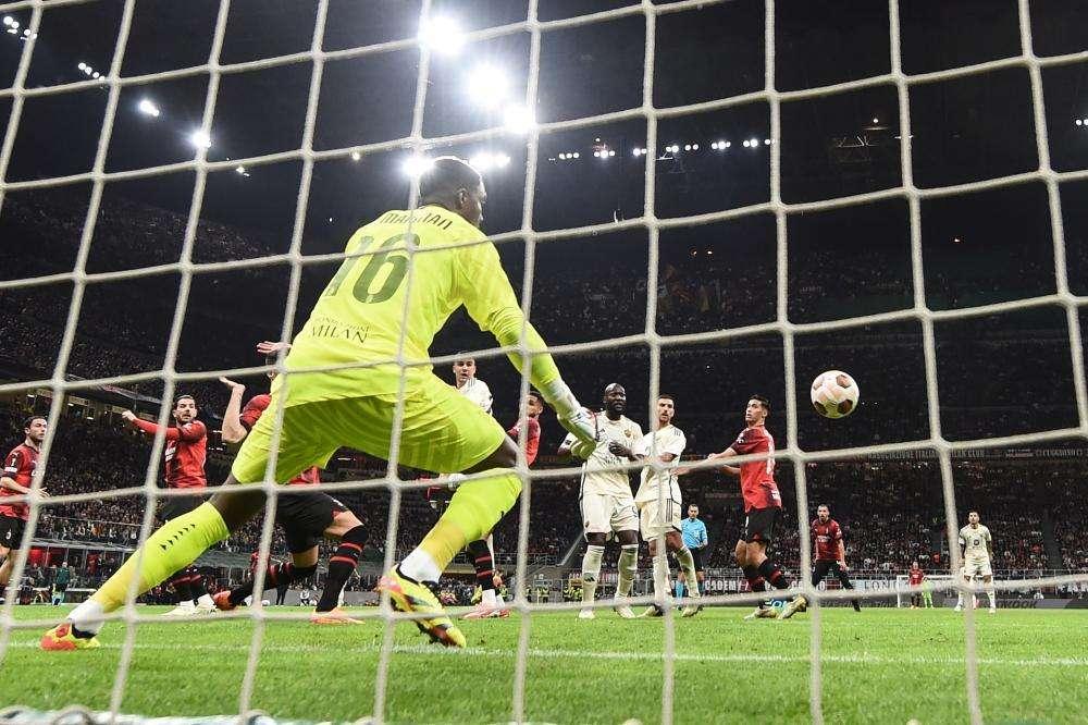 Europa League, l'Atalanta fa la storia. Roma vincente in casa del Milan. Tutti i risultati ed i marcatori