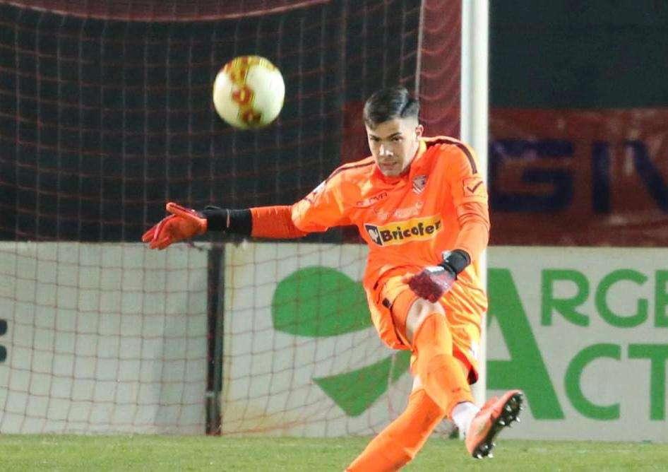 Parò un rigore a Kaio Jorge e ora giocherà per un top club di D
